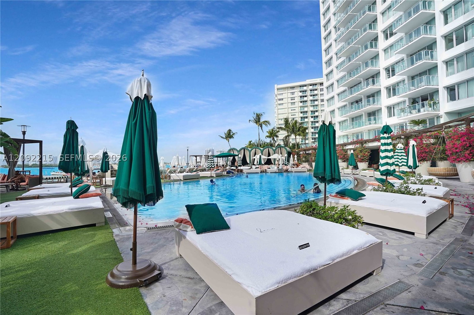 Real estate property located at 1100 West Ave #1115, Miami-dade, 1100 West Condo, Miami Beach, FL