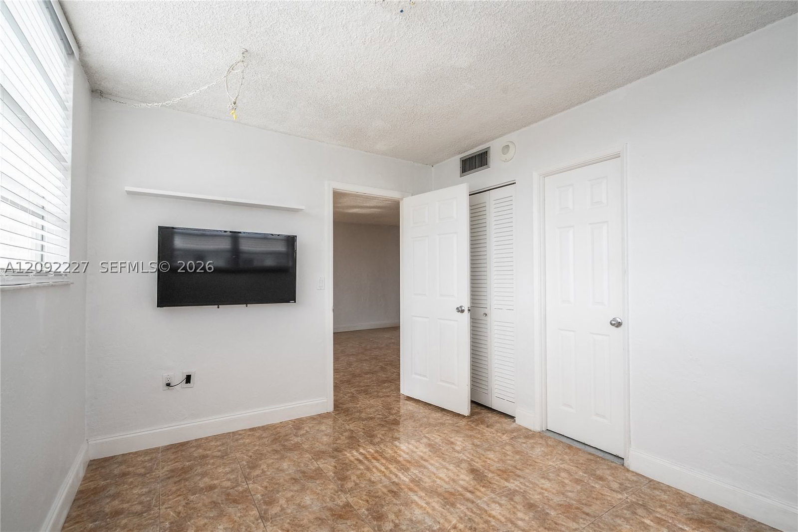 Real estate property located at 7850 Byron Ave #207, Miami-dade, Byron Gardens Condo, Miami Beach, FL