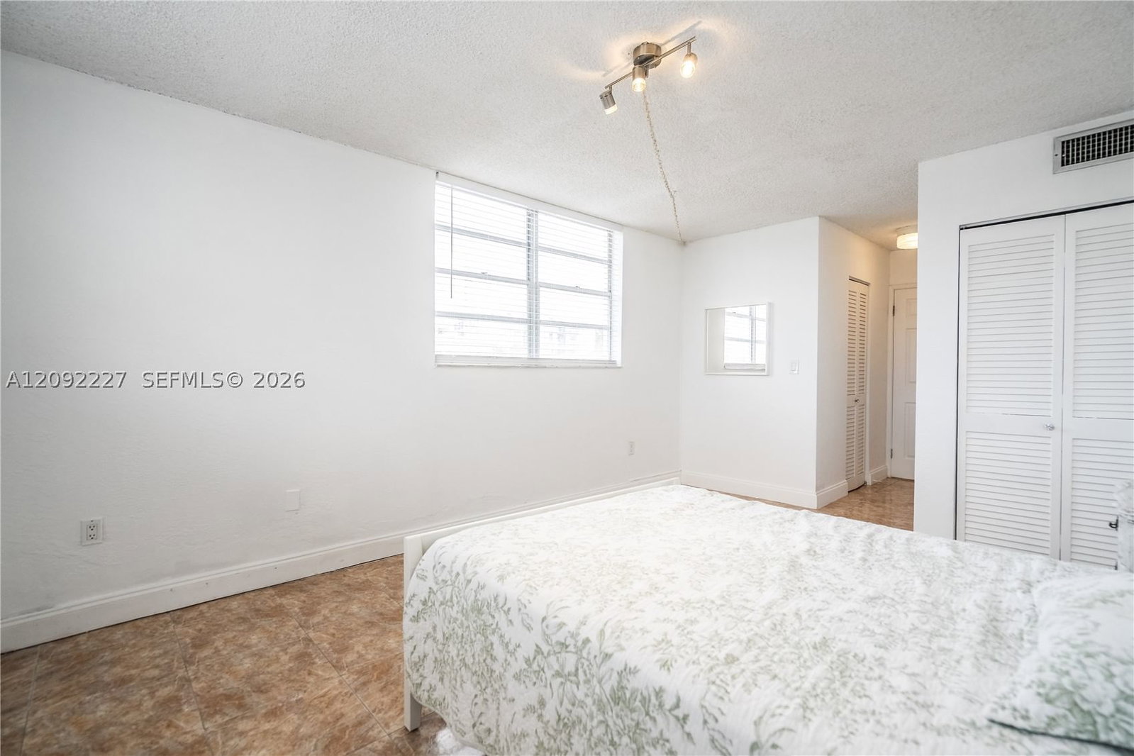 Real estate property located at 7850 Byron Ave #207, Miami-dade, Byron Gardens Condo, Miami Beach, FL