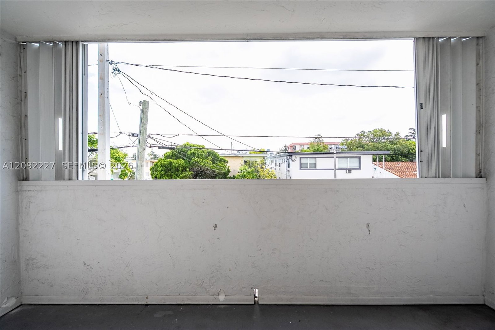 Real estate property located at 7850 Byron Ave #207, Miami-dade, Byron Gardens Condo, Miami Beach, FL