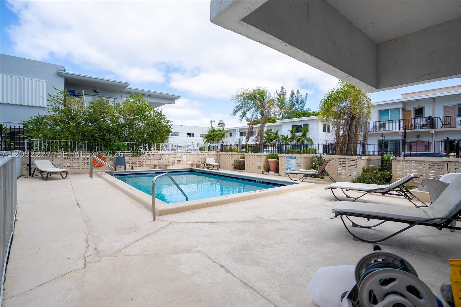 Real estate property located at 7850 Byron Ave #207, Miami-dade, Byron Gardens Condo, Miami Beach, FL