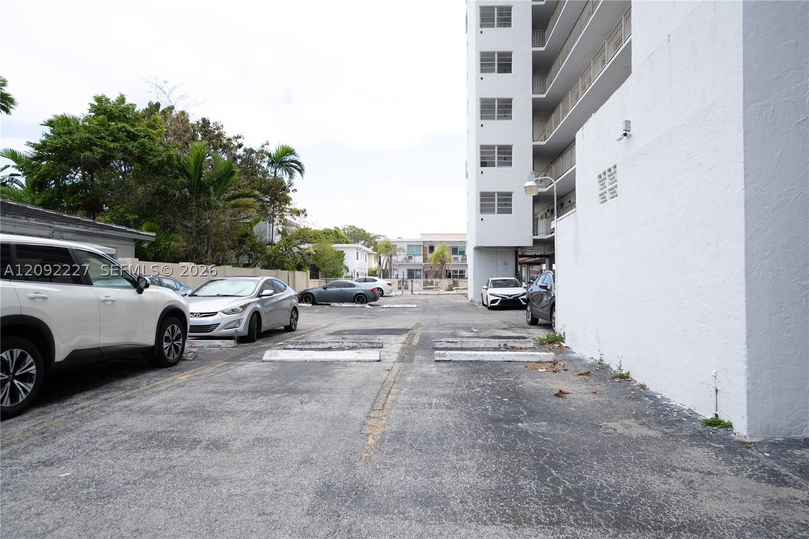 Real estate property located at 7850 Byron Ave #207, Miami-dade, Byron Gardens Condo, Miami Beach, FL