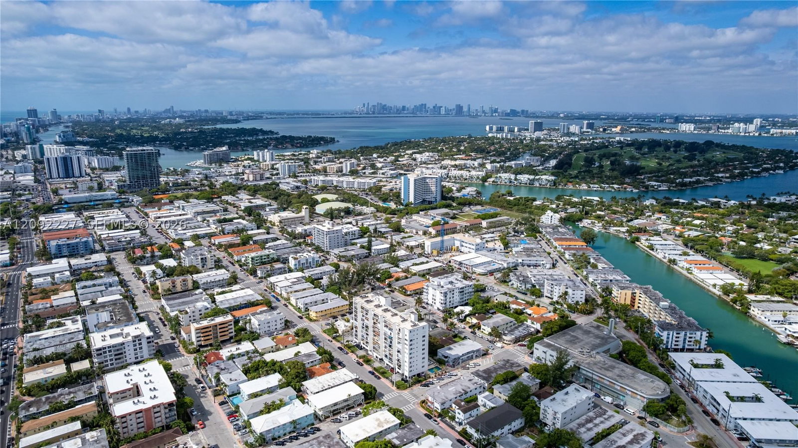 Real estate property located at 7850 Byron Ave #207, Miami-dade, Byron Gardens Condo, Miami Beach, FL