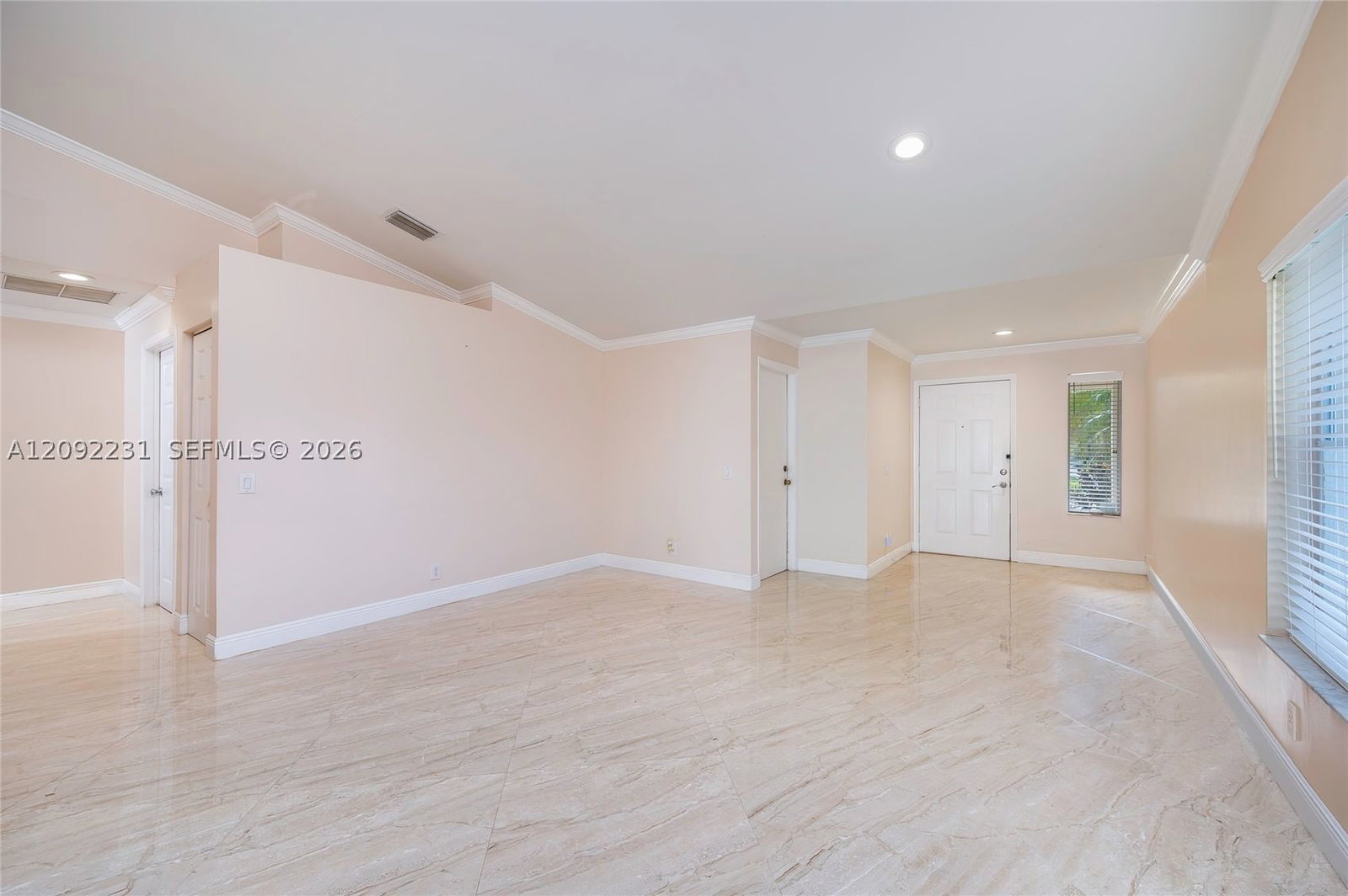 Real estate property located at 890 San Remo Dr, Broward, Sectors 3 & 4 Boundary Pl, Weston, FL