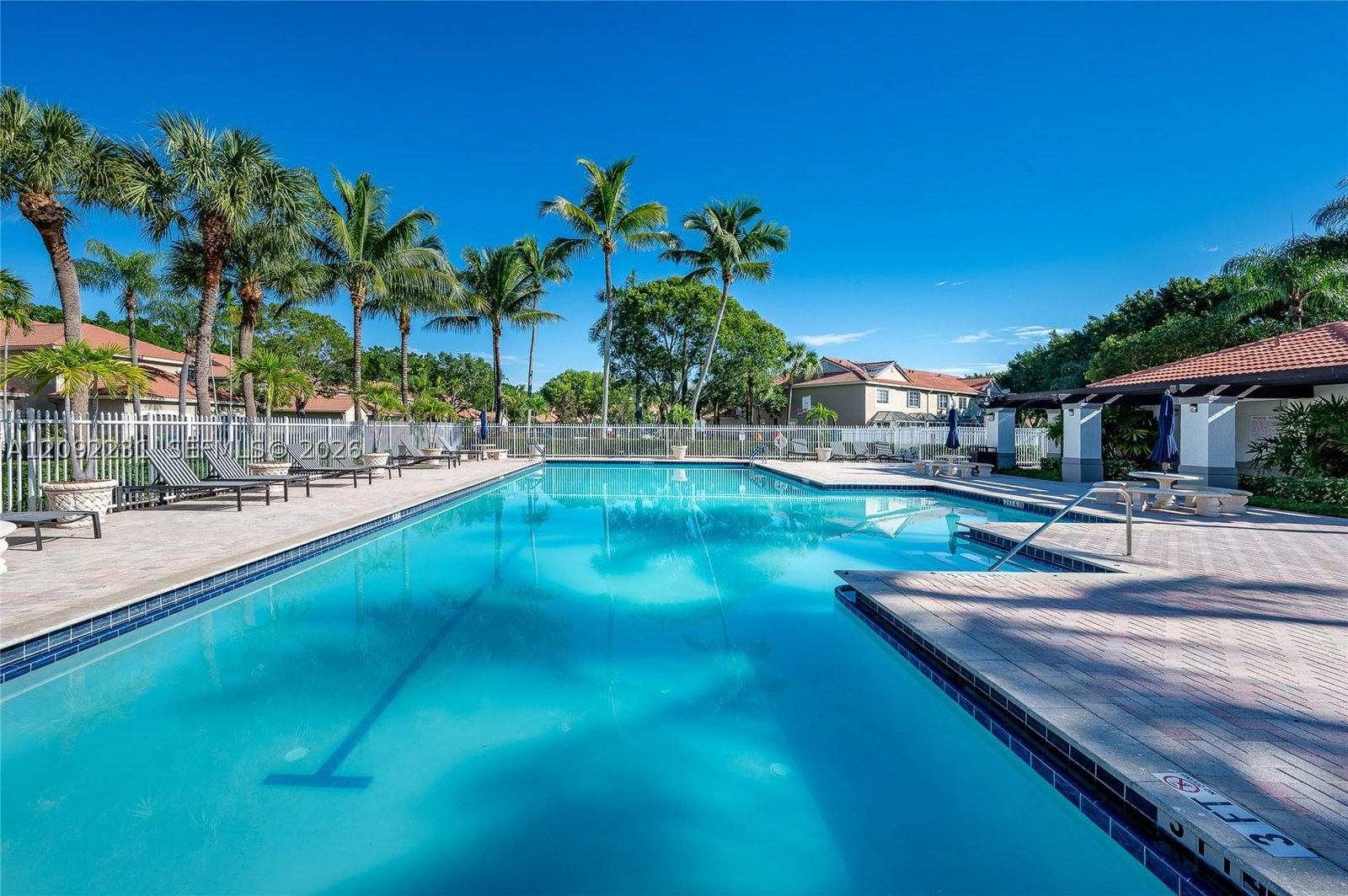 Real estate property located at 890 San Remo Dr, Broward, Sectors 3 & 4 Boundary Pl, Weston, FL