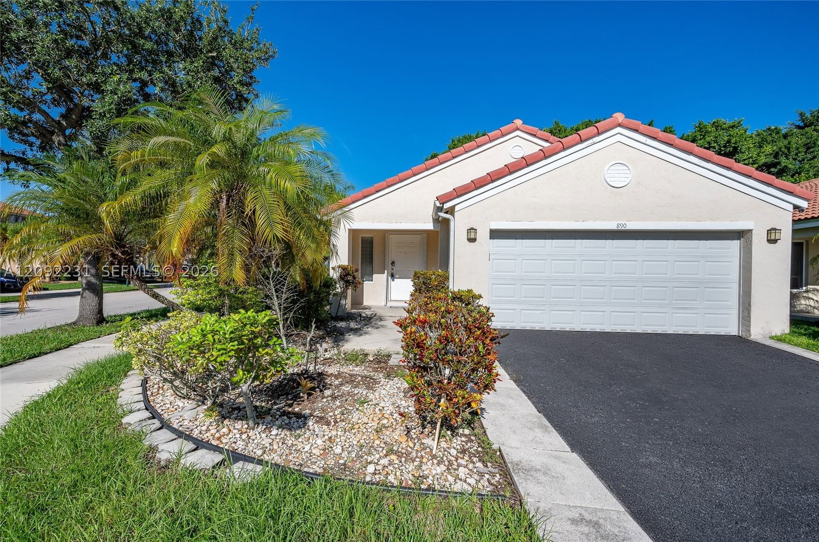 Real estate property located at 890 San Remo Dr, Broward, Sectors 3 & 4 Boundary Pl, Weston, FL