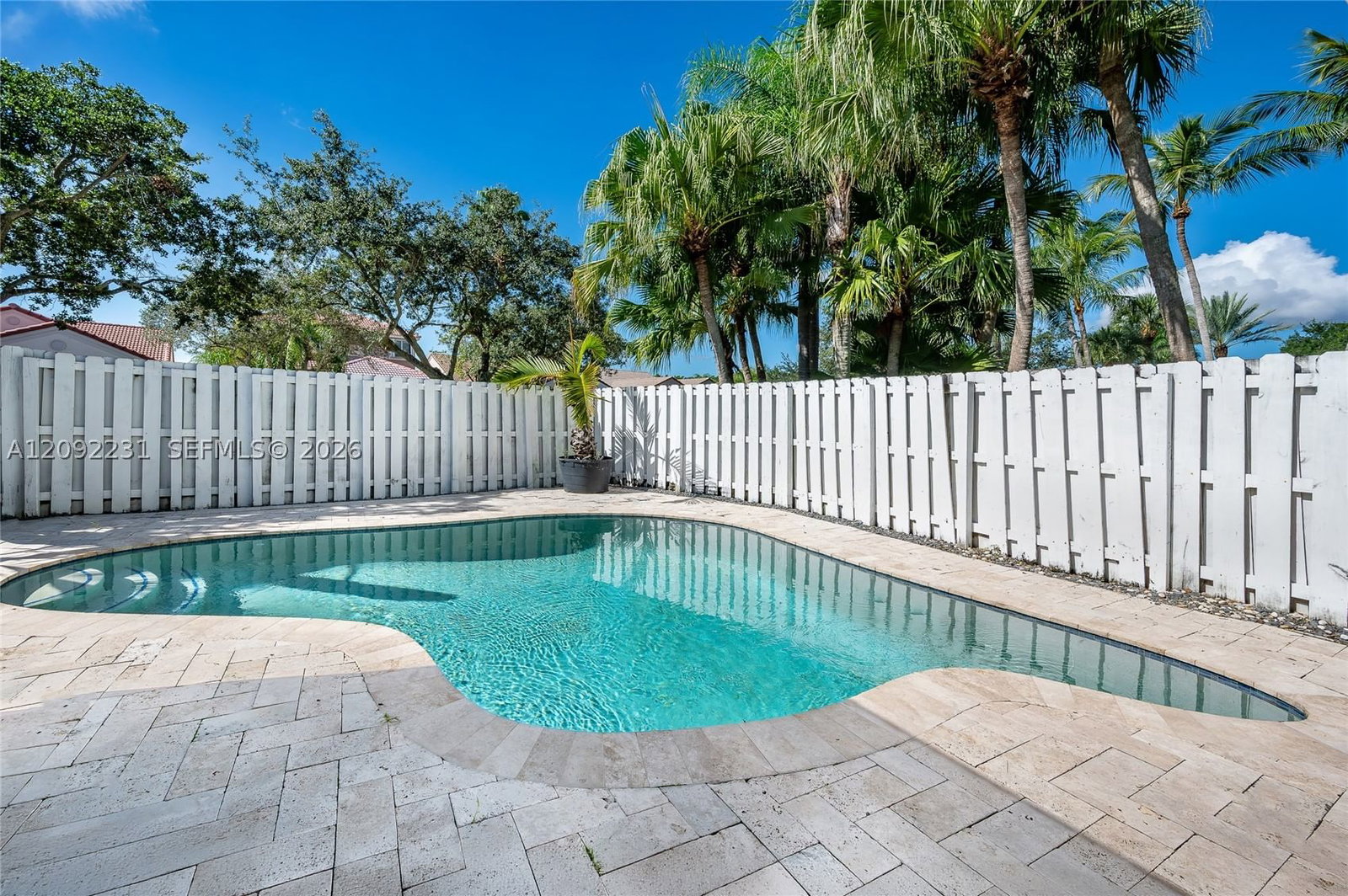 Real estate property located at 890 San Remo Dr, Broward, Sectors 3 & 4 Boundary Pl, Weston, FL
