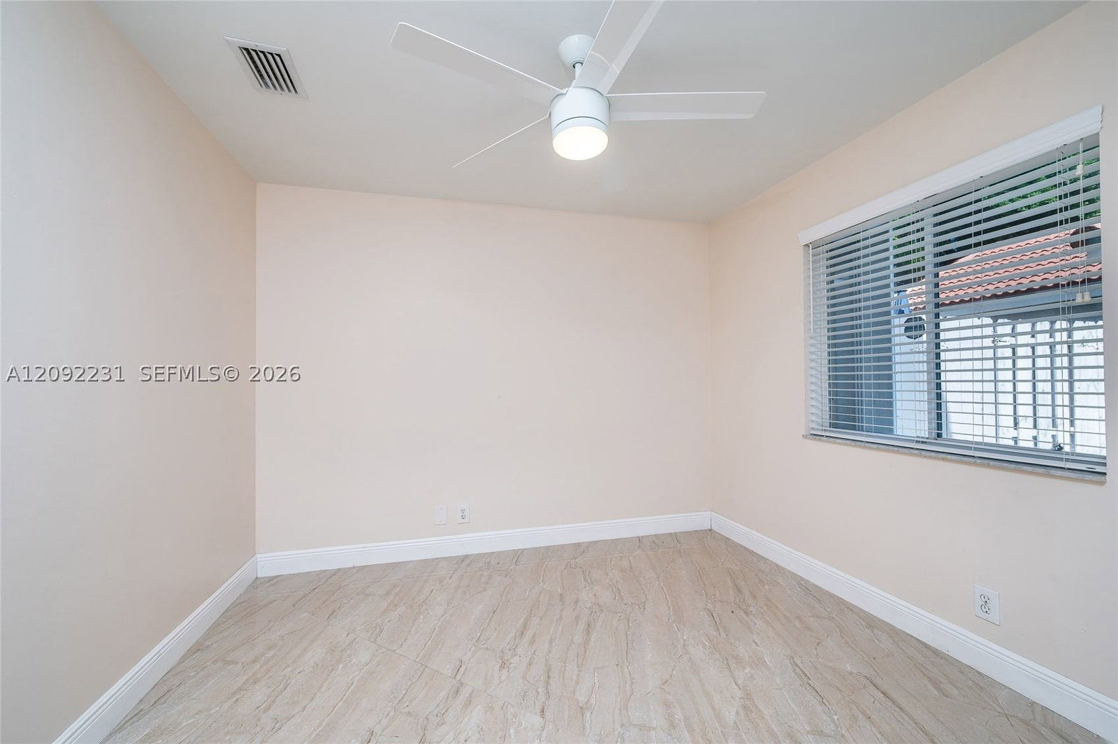 Real estate property located at 890 San Remo Dr, Broward, Sectors 3 & 4 Boundary Pl, Weston, FL
