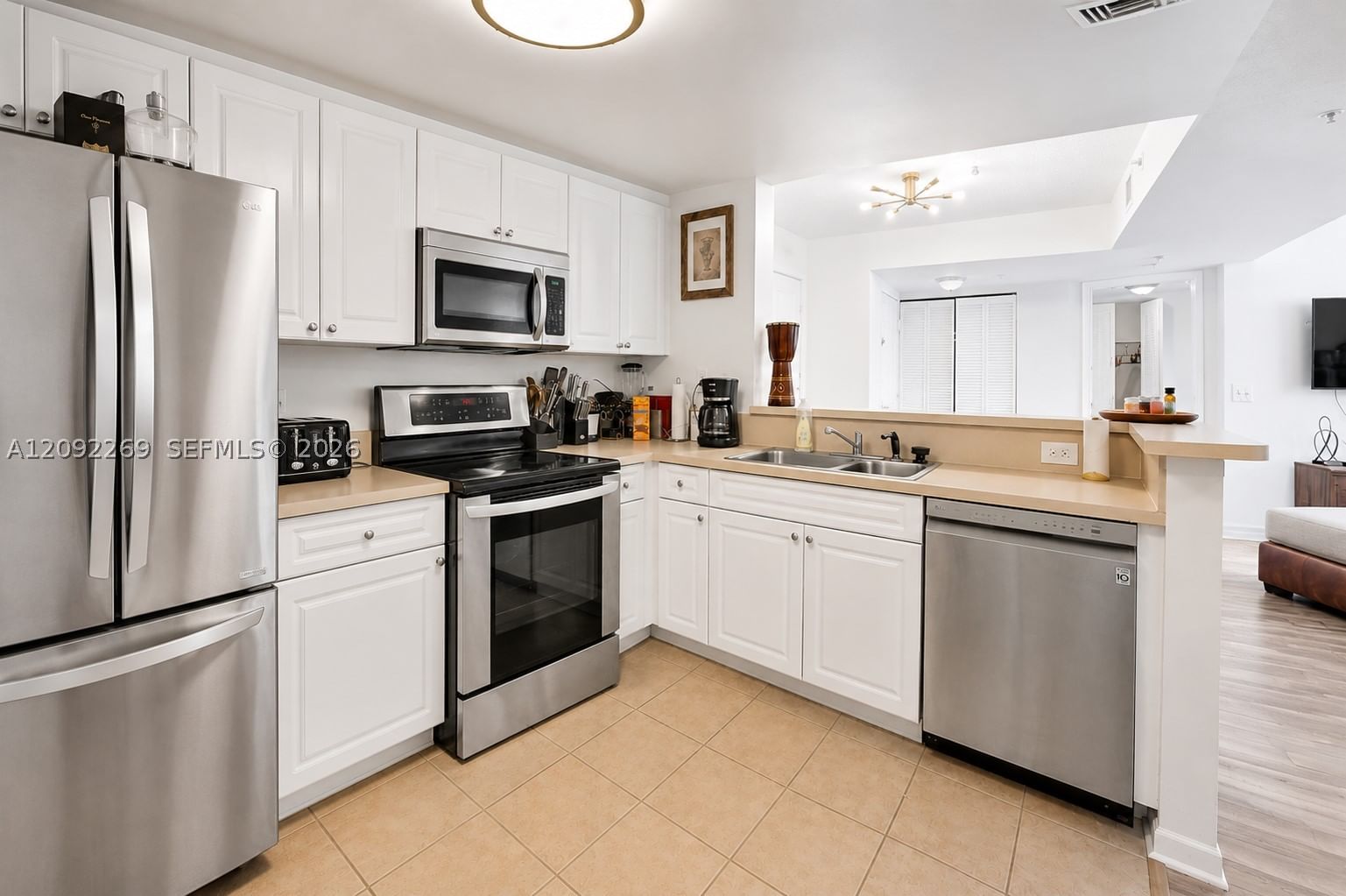 Real estate property located at 520 5th Ave #1308, Broward, Las Olas By The River Con, Fort Lauderdale, FL