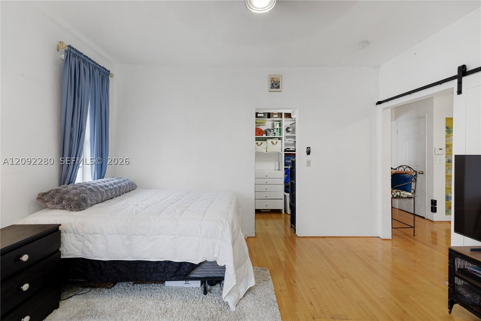 Real estate property located at 1005 Meridian Ave #8, Miami-dade, 1005 Meridian Condo, Miami Beach, FL
