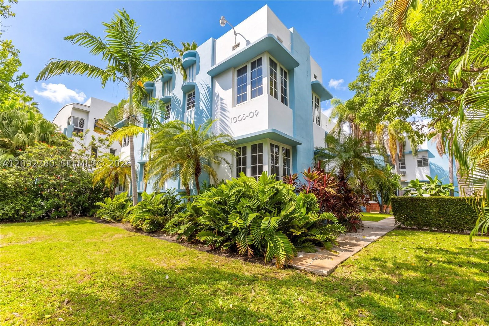 Real estate property located at 1005 Meridian Ave #8, Miami-dade, 1005 Meridian Condo, Miami Beach, FL