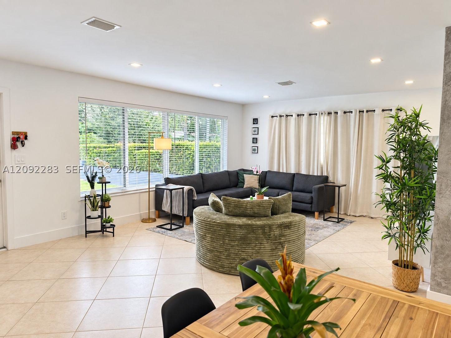 Real estate property located at 1235 Pierce St, Broward, Hollywood Lakes Section, Hollywood, FL