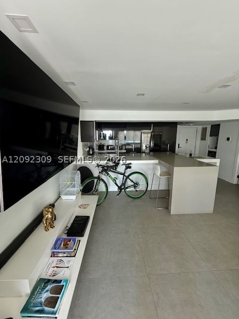 Real estate property located at 7135 Collins Ave #814, Miami-dade, Burleigh House Condo, Miami Beach, FL