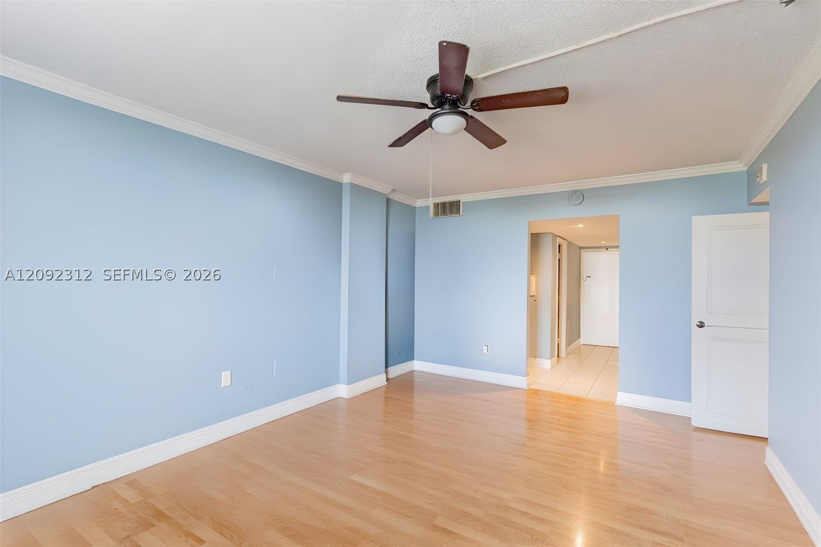 Real estate property located at 11111 Biscayne Blvd #6B, Miami-dade, Jockey Club Condo Unit Ii, Miami, FL