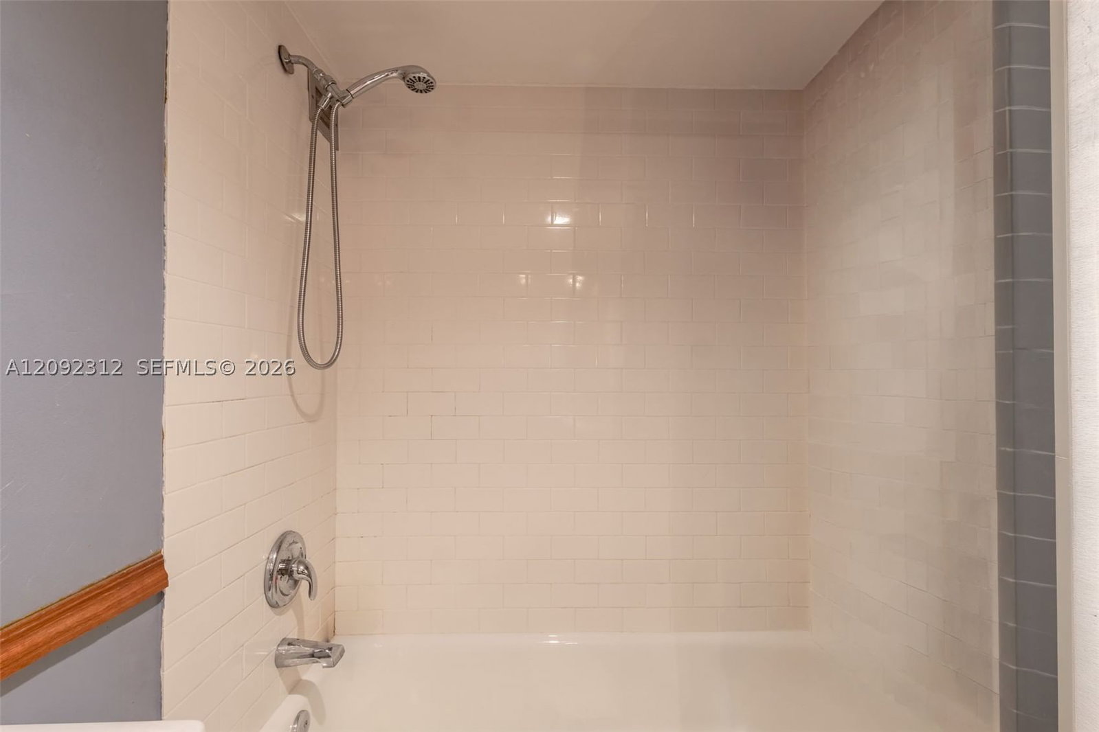 Real estate property located at 11111 Biscayne Blvd #6B, Miami-dade, Jockey Club Condo Unit Ii, Miami, FL