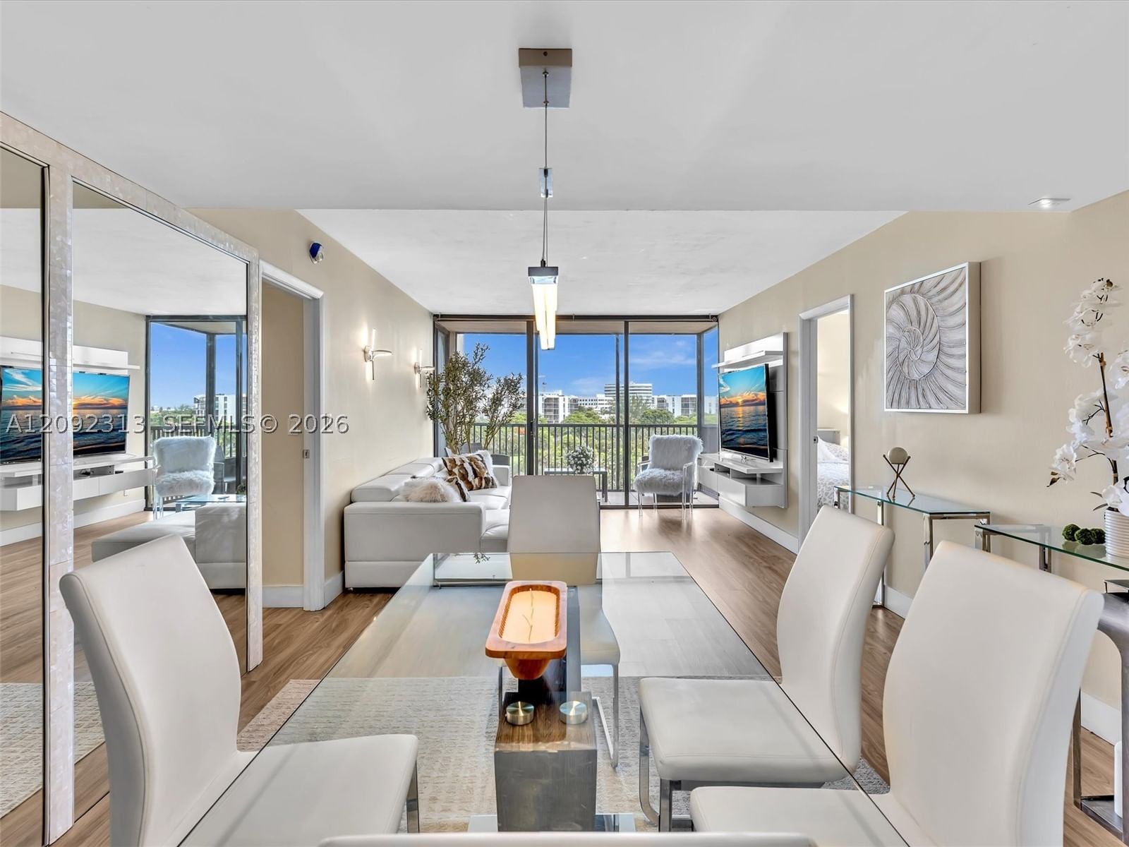 Real estate property located at 20301 Country Club Dr #622, Miami-dade, Coronado Condo- Tower Ii, Aventura, FL