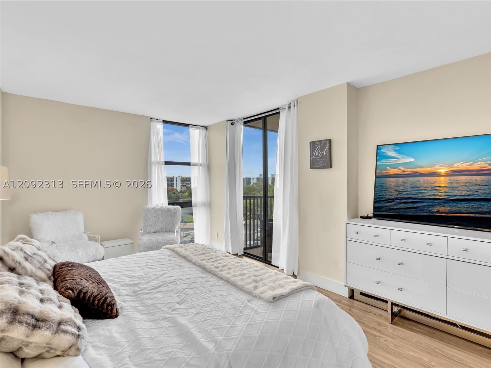 Real estate property located at 20301 Country Club Dr #622, Miami-dade, Coronado Condo- Tower Ii, Aventura, FL