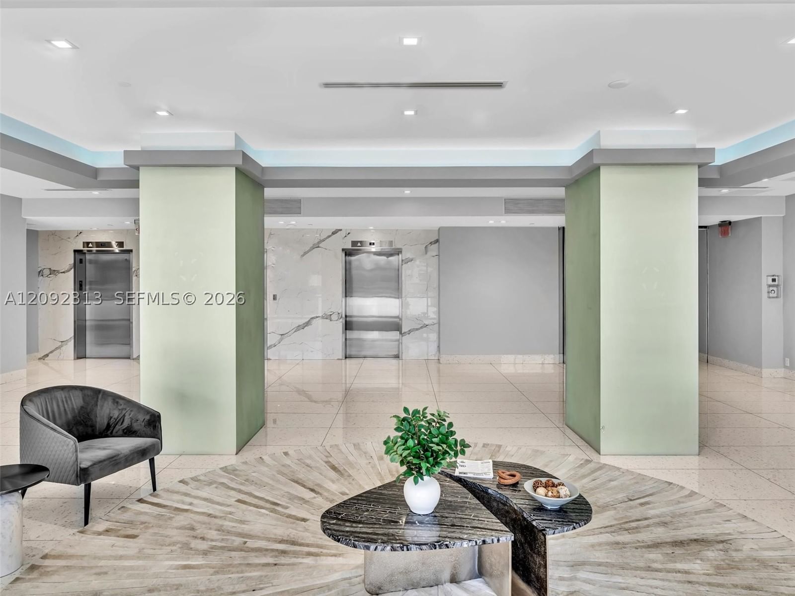 Real estate property located at 20301 Country Club Dr #622, Miami-dade, Coronado Condo- Tower Ii, Aventura, FL