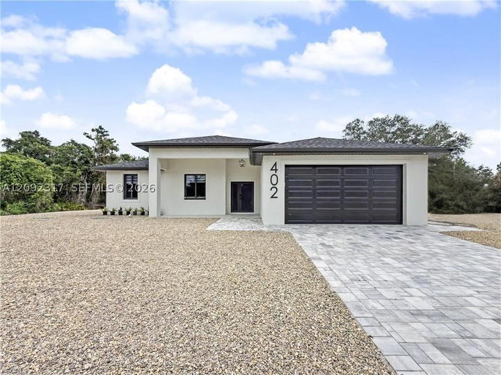 Real estate property located at 402 Thompson Ave, Lee, Lehigh Acres, Lehigh Acres, FL