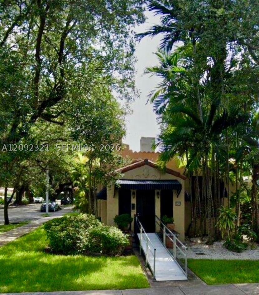 Real estate property located at 825 Madrid St, Miami-dade, C Gab Granada Sec Rev, Coral Gables, FL