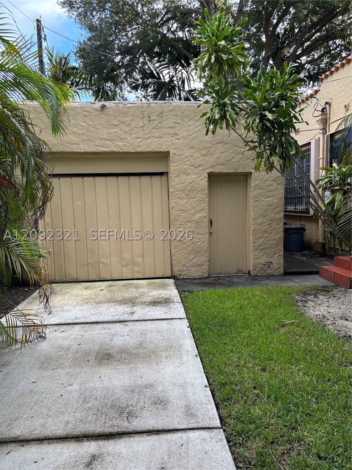 Real estate property located at 825 Madrid St, Miami-dade, C Gab Granada Sec Rev, Coral Gables, FL
