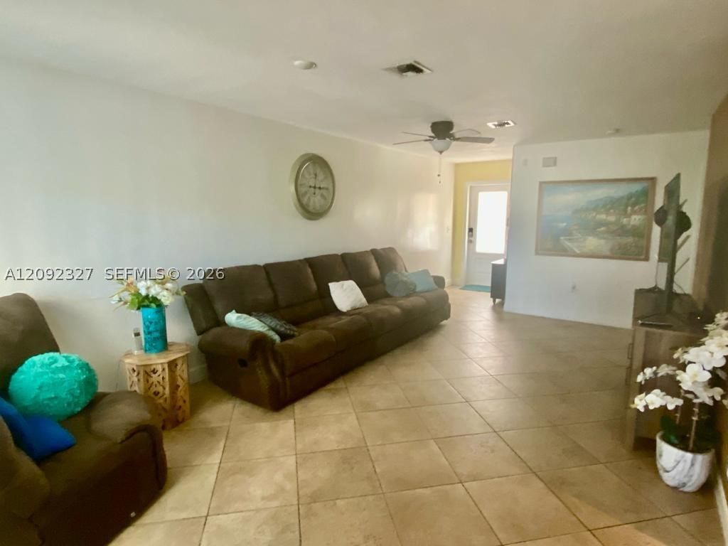 Real estate property located at 4046 Eastridge Dr, Broward, Crystal View Townhomes Pl, Deerfield Beach, FL