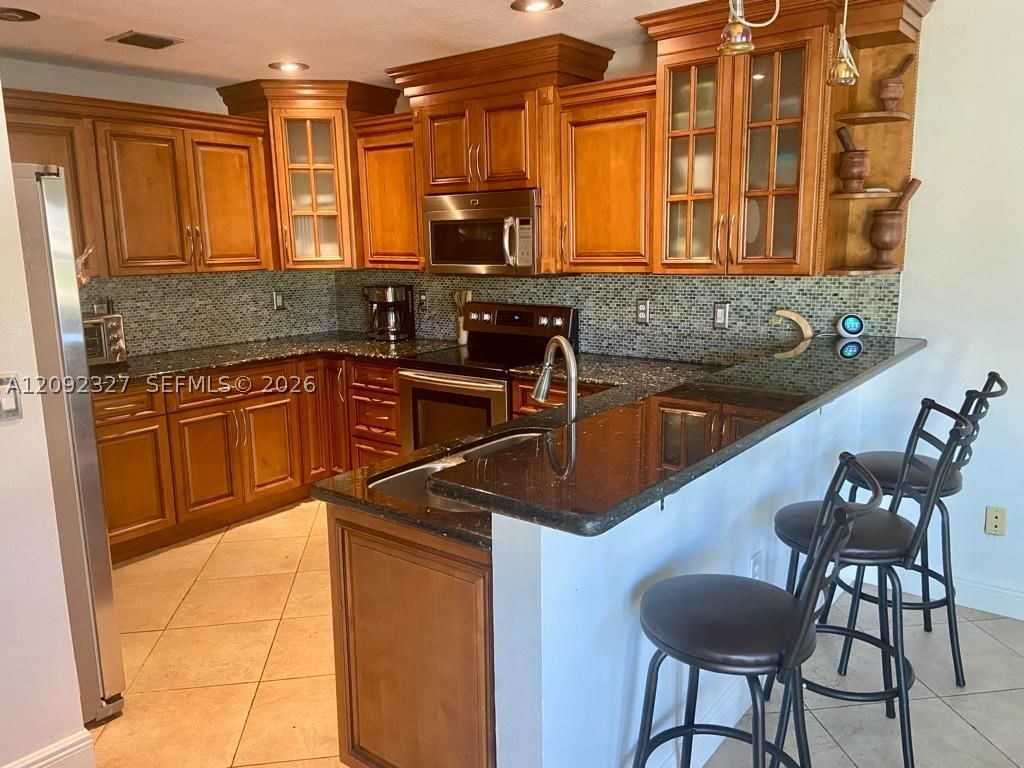 Real estate property located at 4046 Eastridge Dr, Broward, Crystal View Townhomes Pl, Deerfield Beach, FL