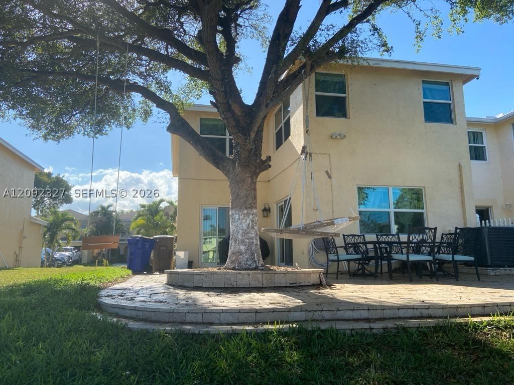Real estate property located at 4046 Eastridge Dr, Broward, Crystal View Townhomes Pl, Deerfield Beach, FL