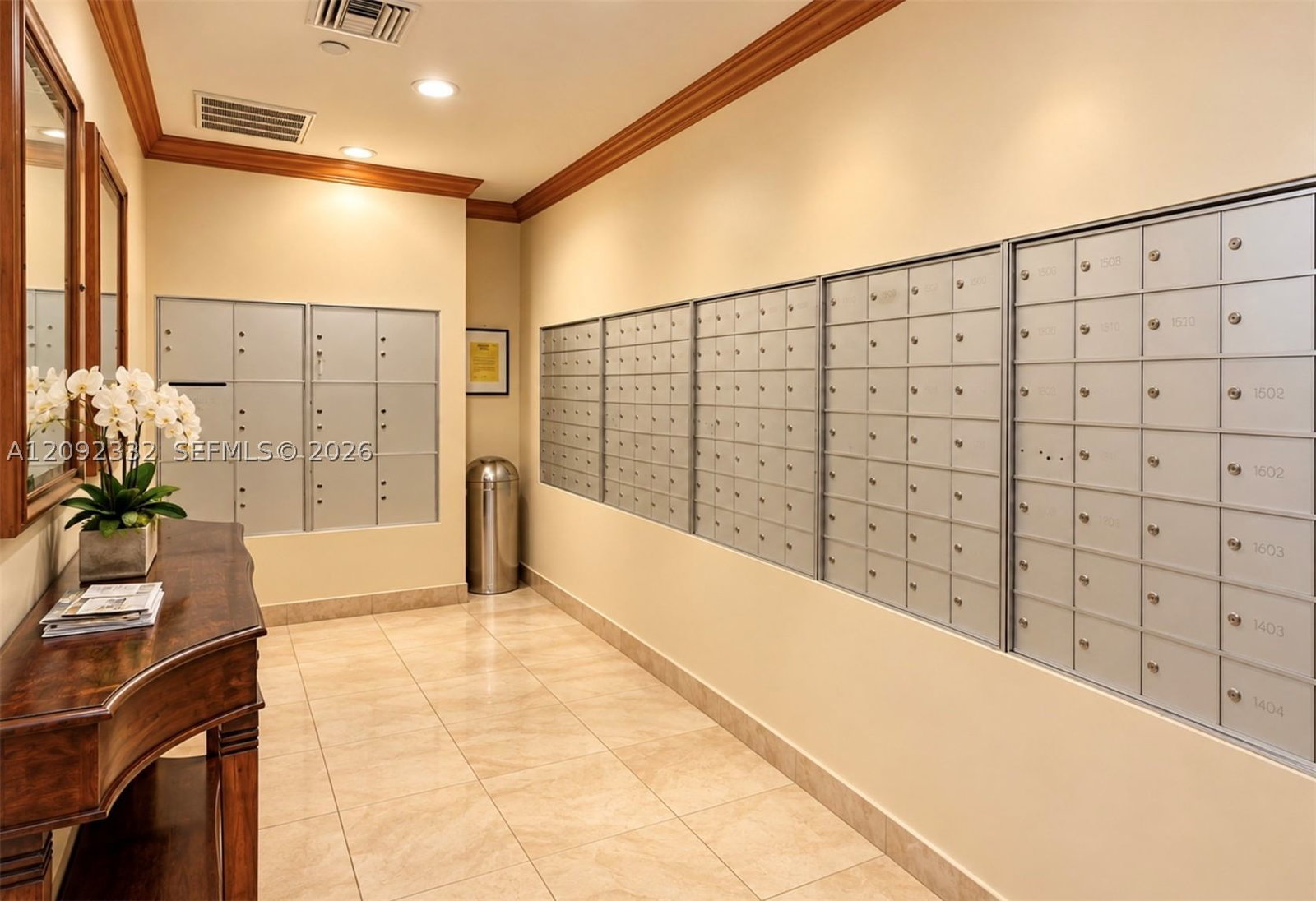 Real estate property located at 700 Biltmore Way #1212, Miami-dade, David William Hotel Condo, Coral Gables, FL