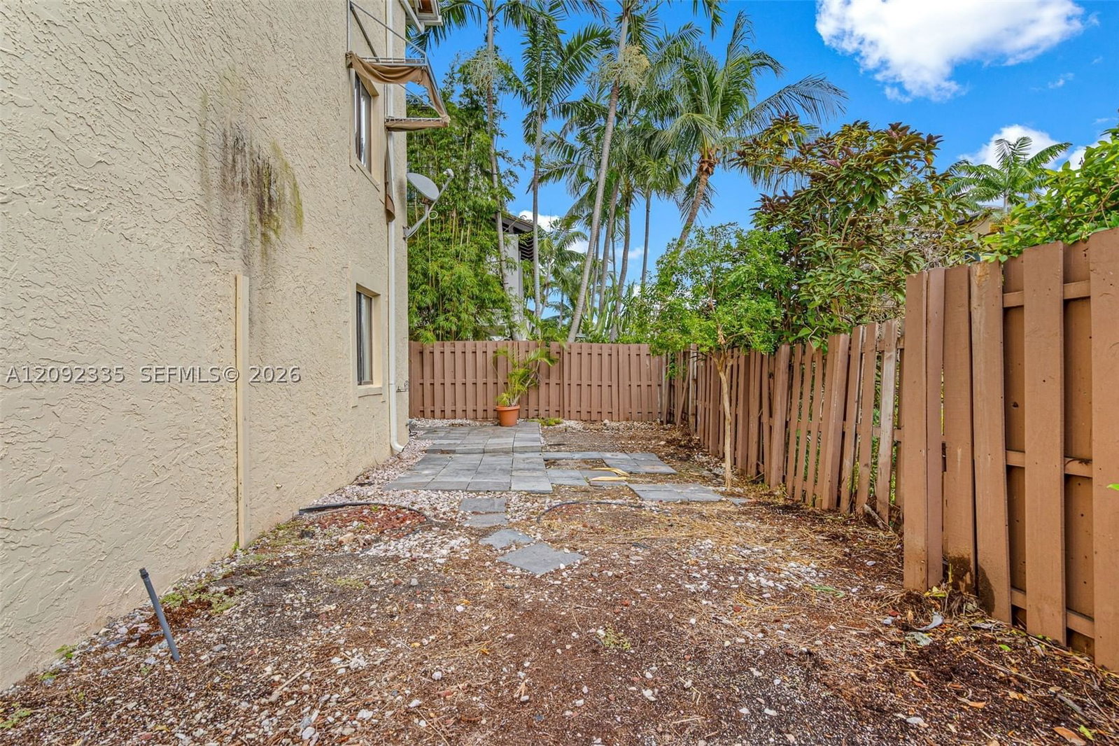 Real estate property located at 3225 13th St #201, Broward, Tor-palm Townhouses Condo, Pompano Beach, FL