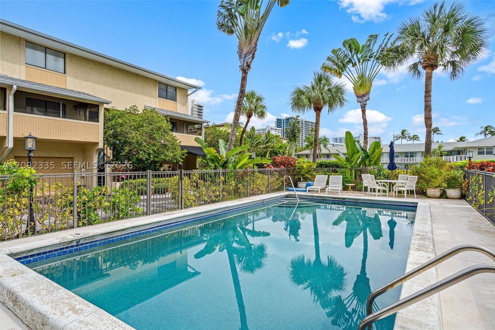Real estate property located at 3225 13th St #201, Broward, Tor-palm Townhouses Condo, Pompano Beach, FL