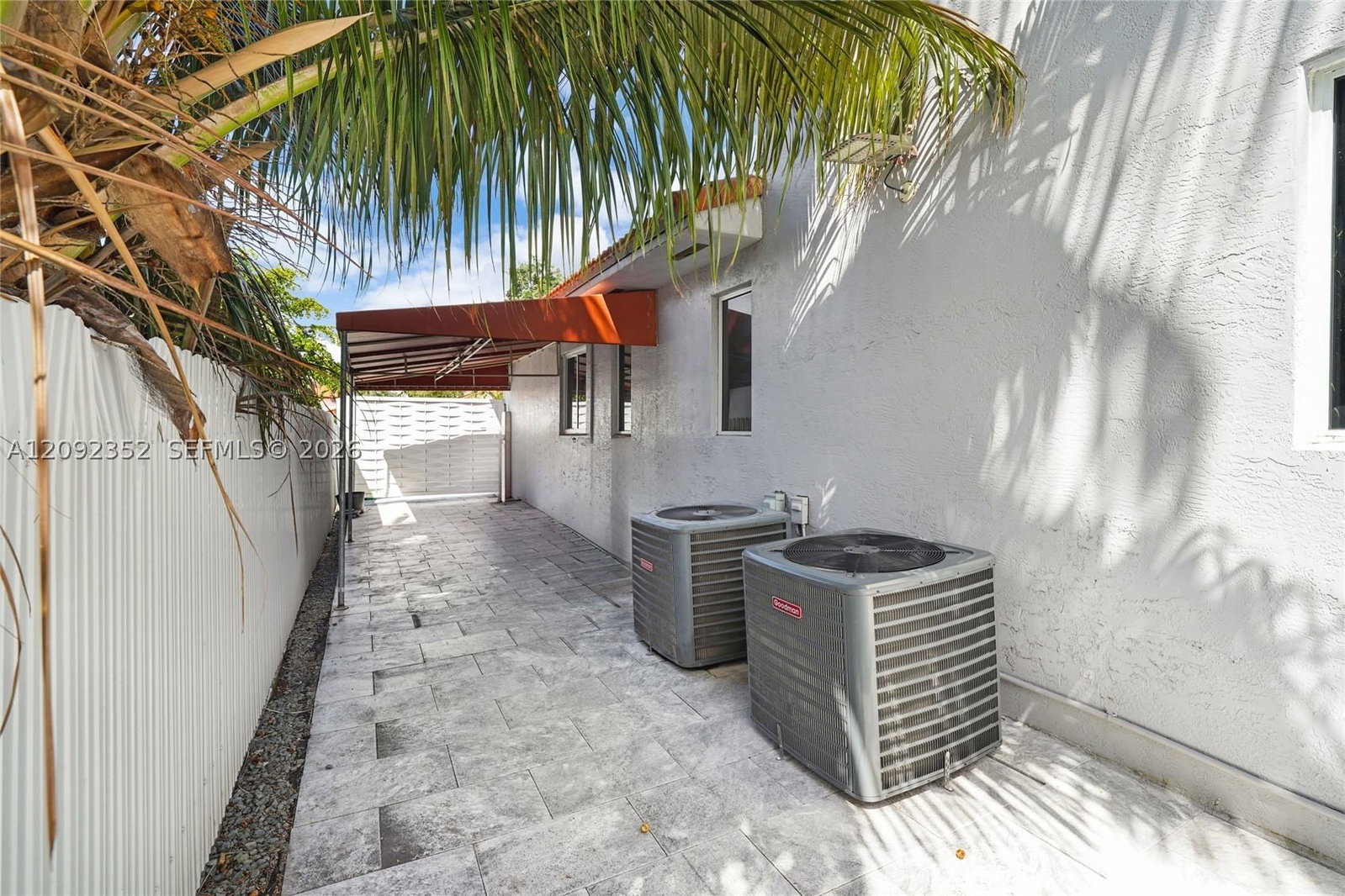 Real estate property located at 15123 87th Pl, Miami-dade, West Lakes Gardens 5th Ad, Miami Lakes, FL
