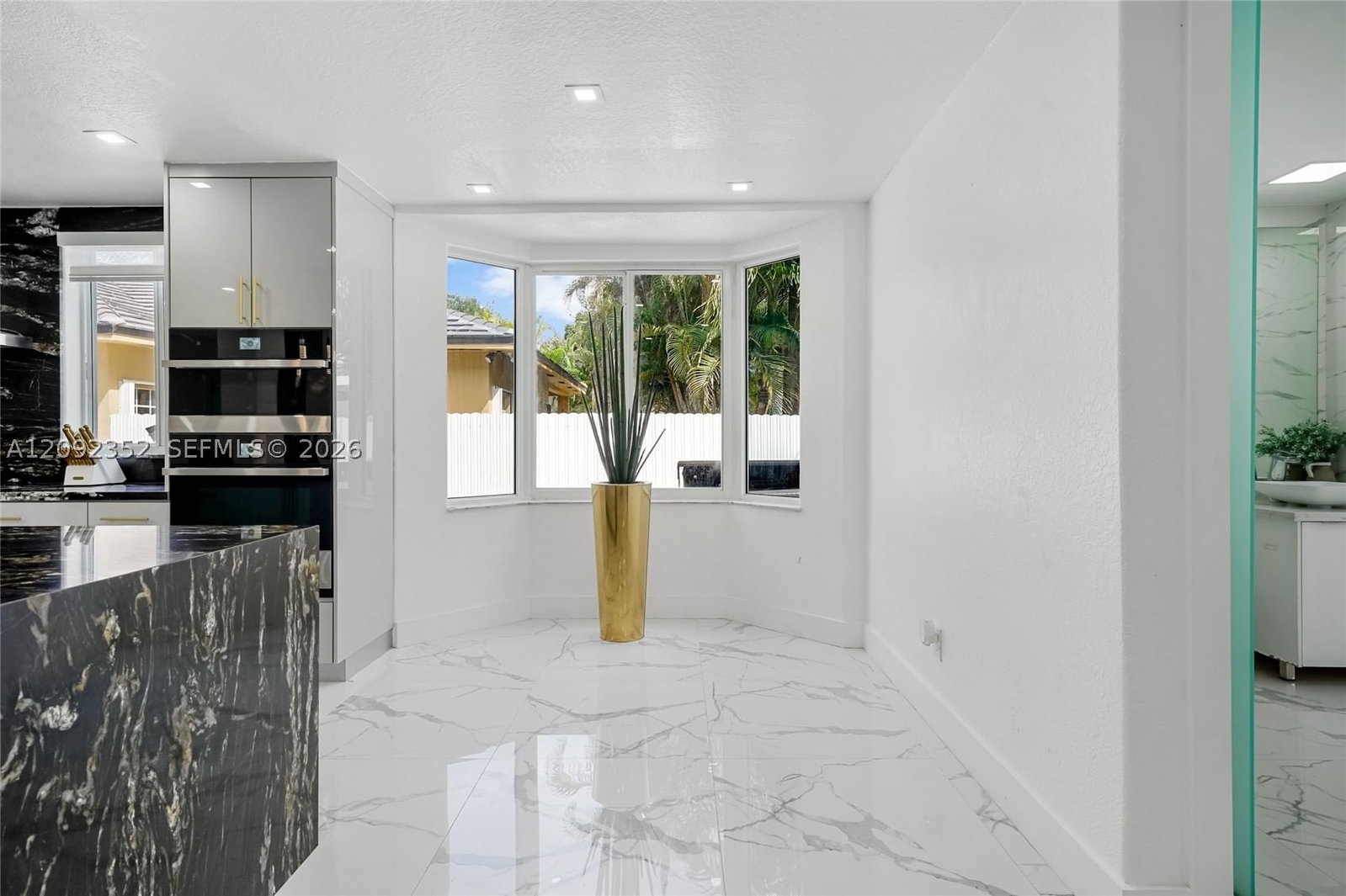 Real estate property located at 15123 87th Pl, Miami-dade, West Lakes Gardens 5th Ad, Miami Lakes, FL