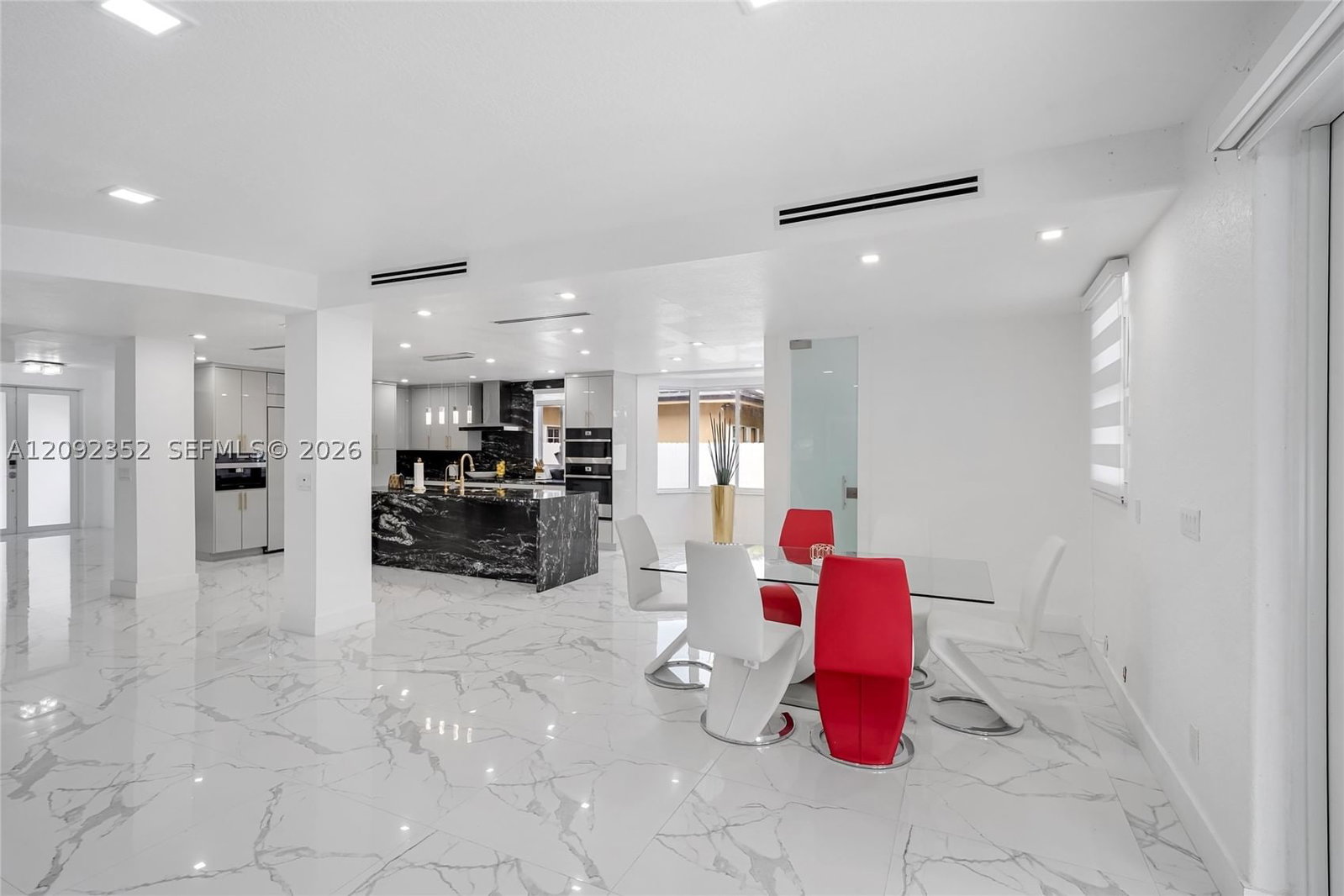 Real estate property located at 15123 87th Pl, Miami-dade, West Lakes Gardens 5th Ad, Miami Lakes, FL