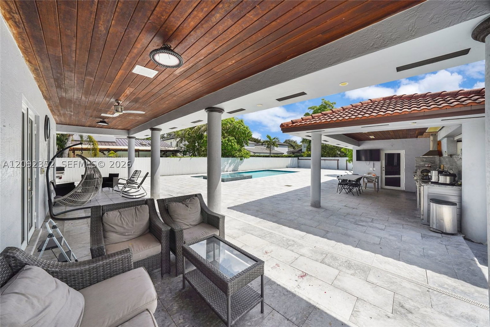 Real estate property located at 15123 87th Pl, Miami-dade, West Lakes Gardens 5th Ad, Miami Lakes, FL