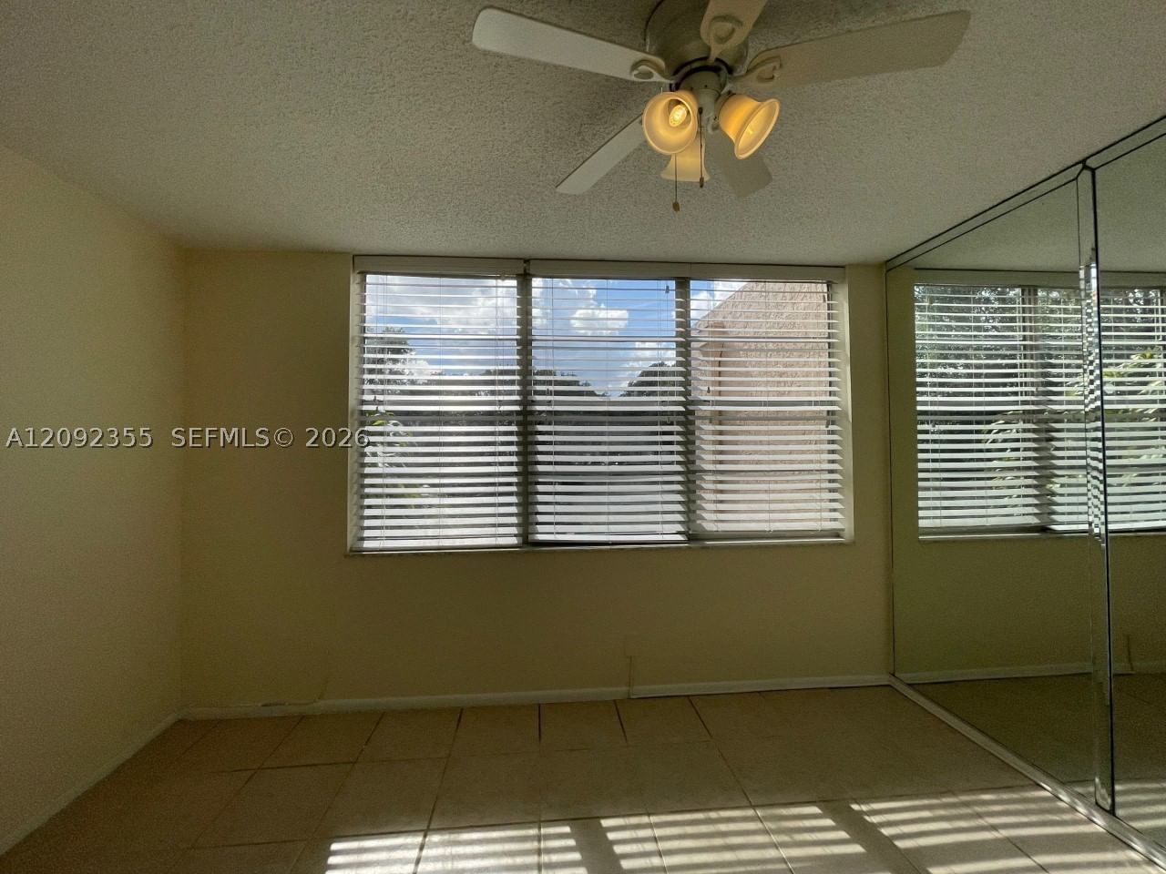 Real estate property located at 9431 Live Oak Pl #203, Broward, Live Oak Condo Twelve, Davie, FL