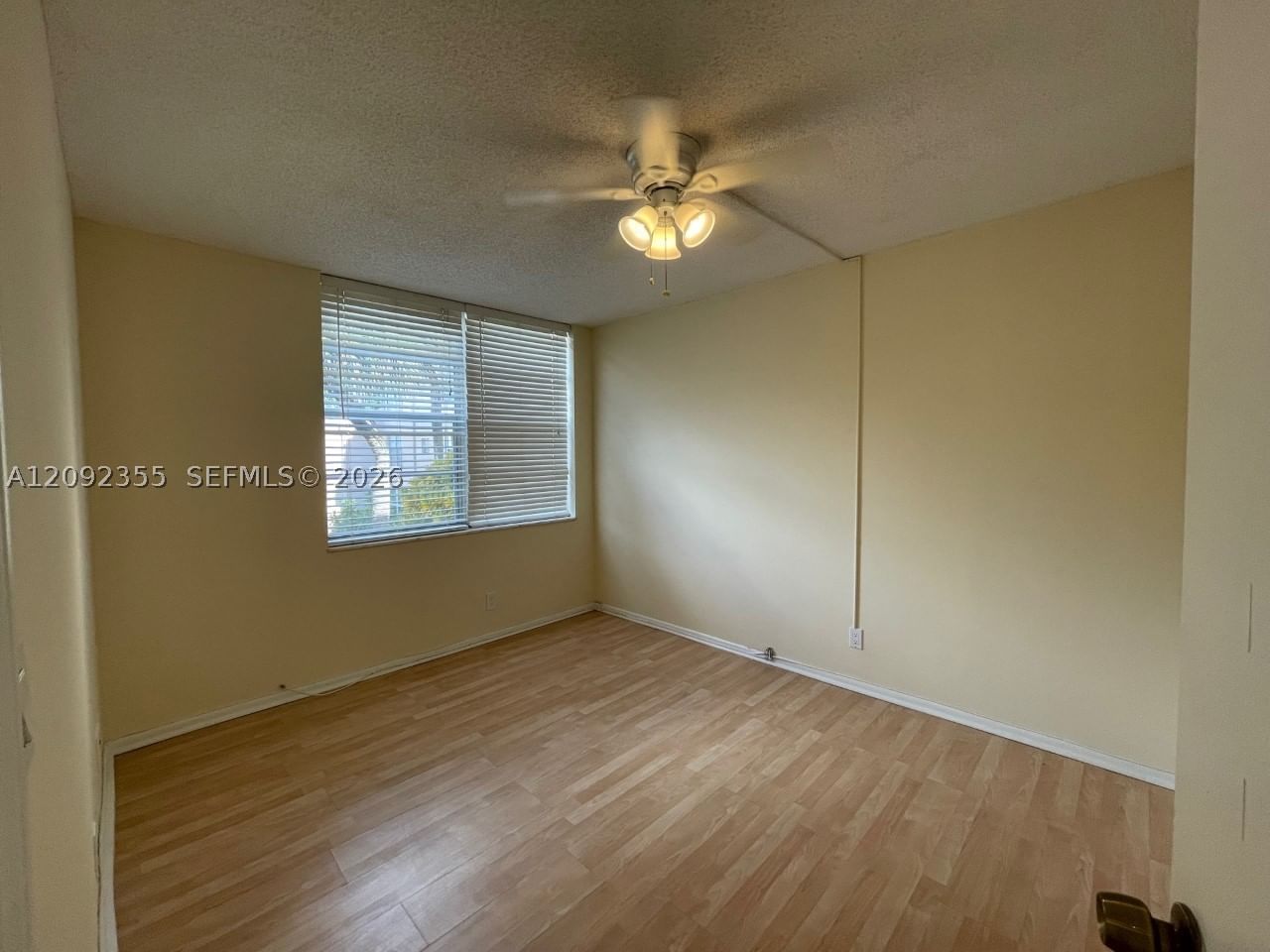 Real estate property located at 9431 Live Oak Pl #203, Broward, Live Oak Condo Twelve, Davie, FL
