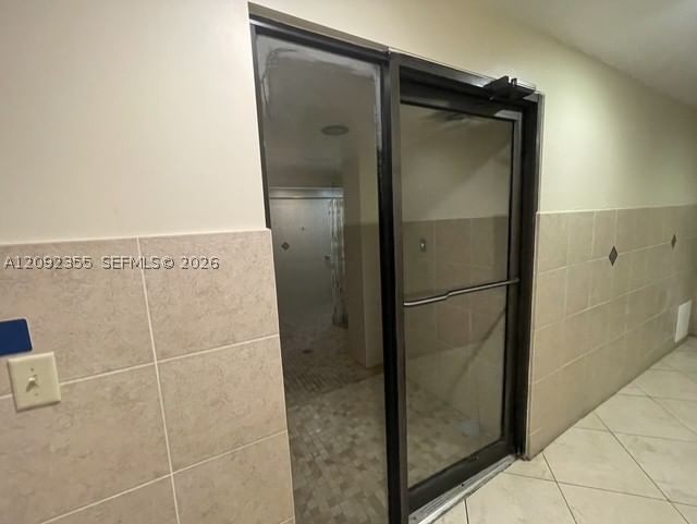 Real estate property located at 9431 Live Oak Pl #203, Broward, Live Oak Condo Twelve, Davie, FL