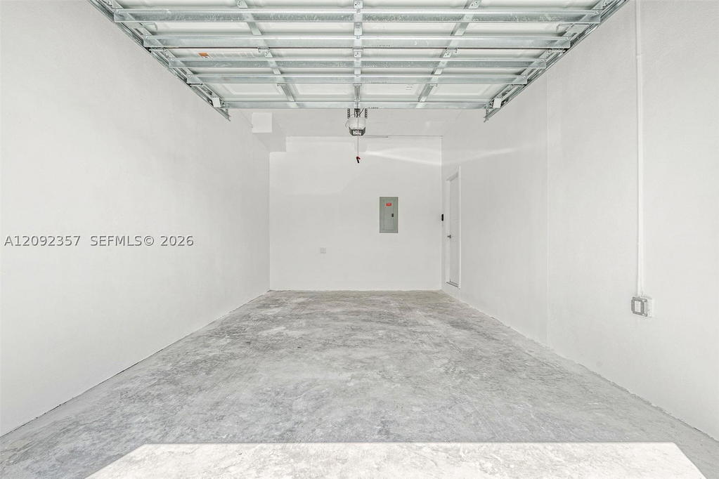 Real estate property located at 3453 4th St, Miami-dade, Twelfth St Manors, Miami, FL