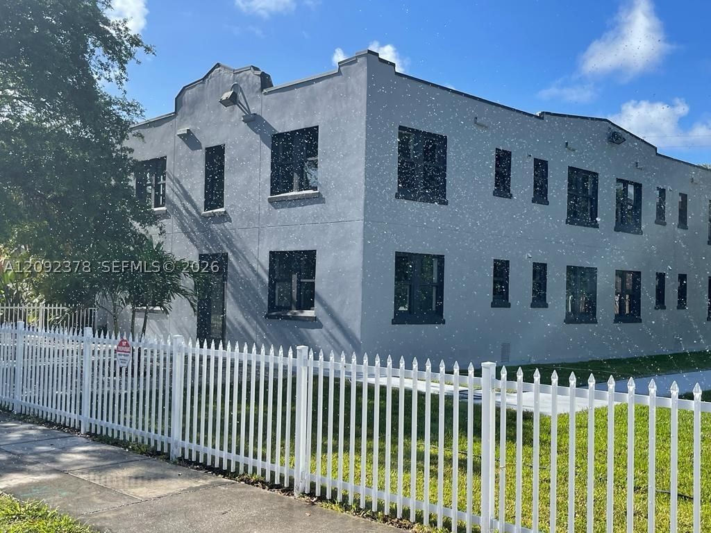 Real estate property located at 2020 Washington St, Broward, Hollywood South Side Add, Hollywood, FL
