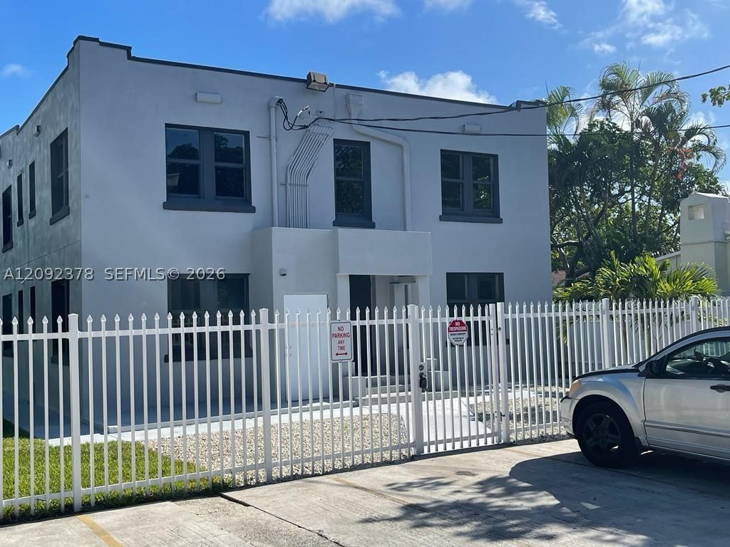 Real estate property located at 2020 Washington St, Broward, Hollywood South Side Add, Hollywood, FL