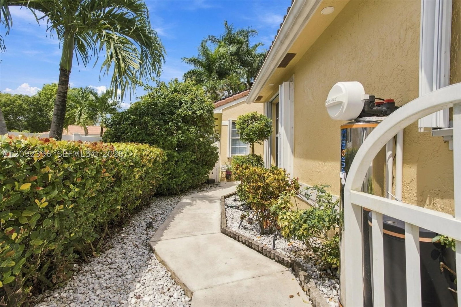 Real estate property located at 10937 46th Dr, Broward, Kensington South, Coral Springs, FL