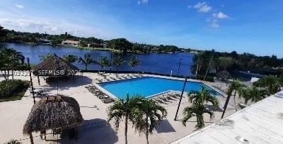 Real estate property located at 127 Danielle Ct, Broward, Bonaventure, Weston, FL