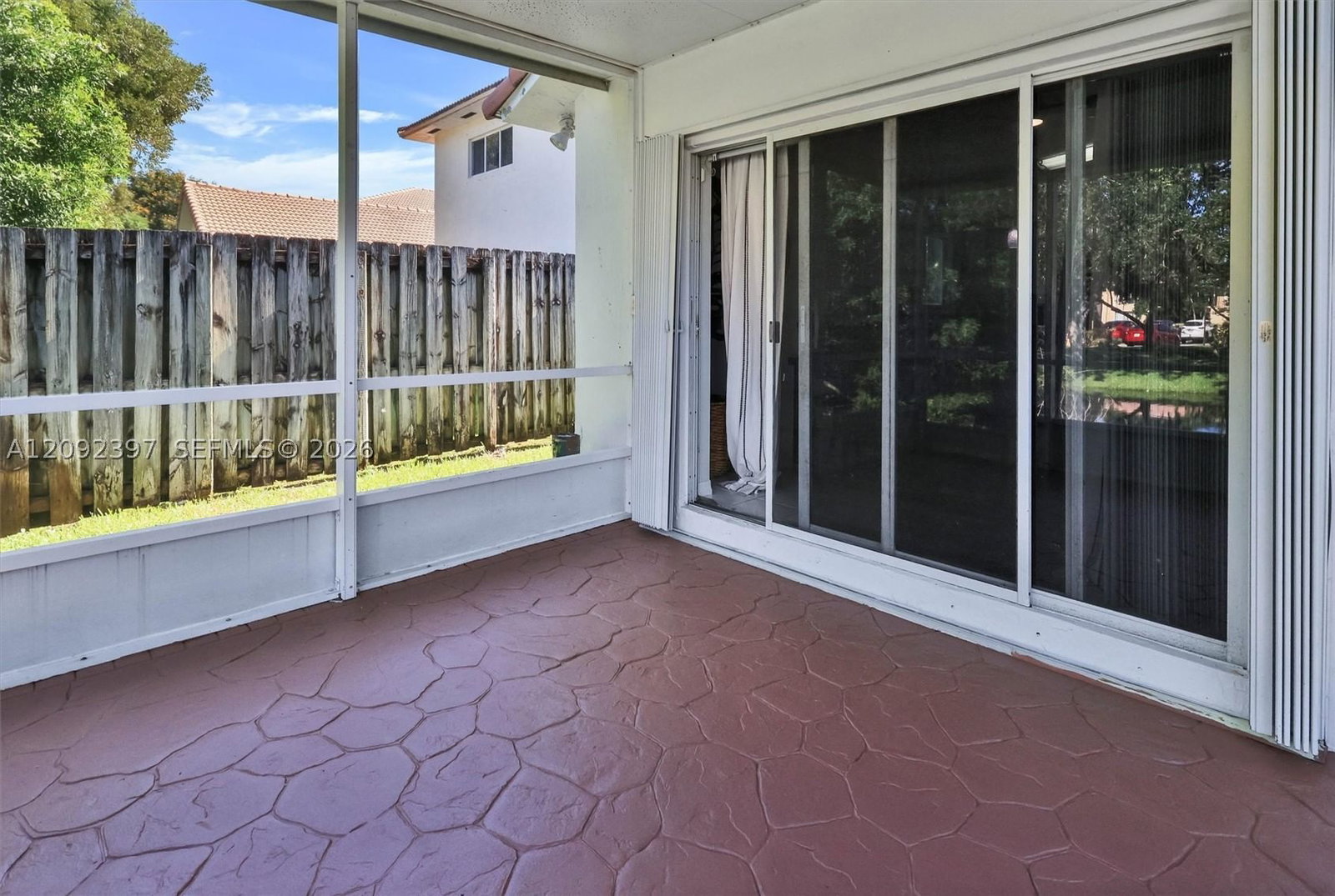 Real estate property located at 127 Danielle Ct, Broward, Bonaventure, Weston, FL