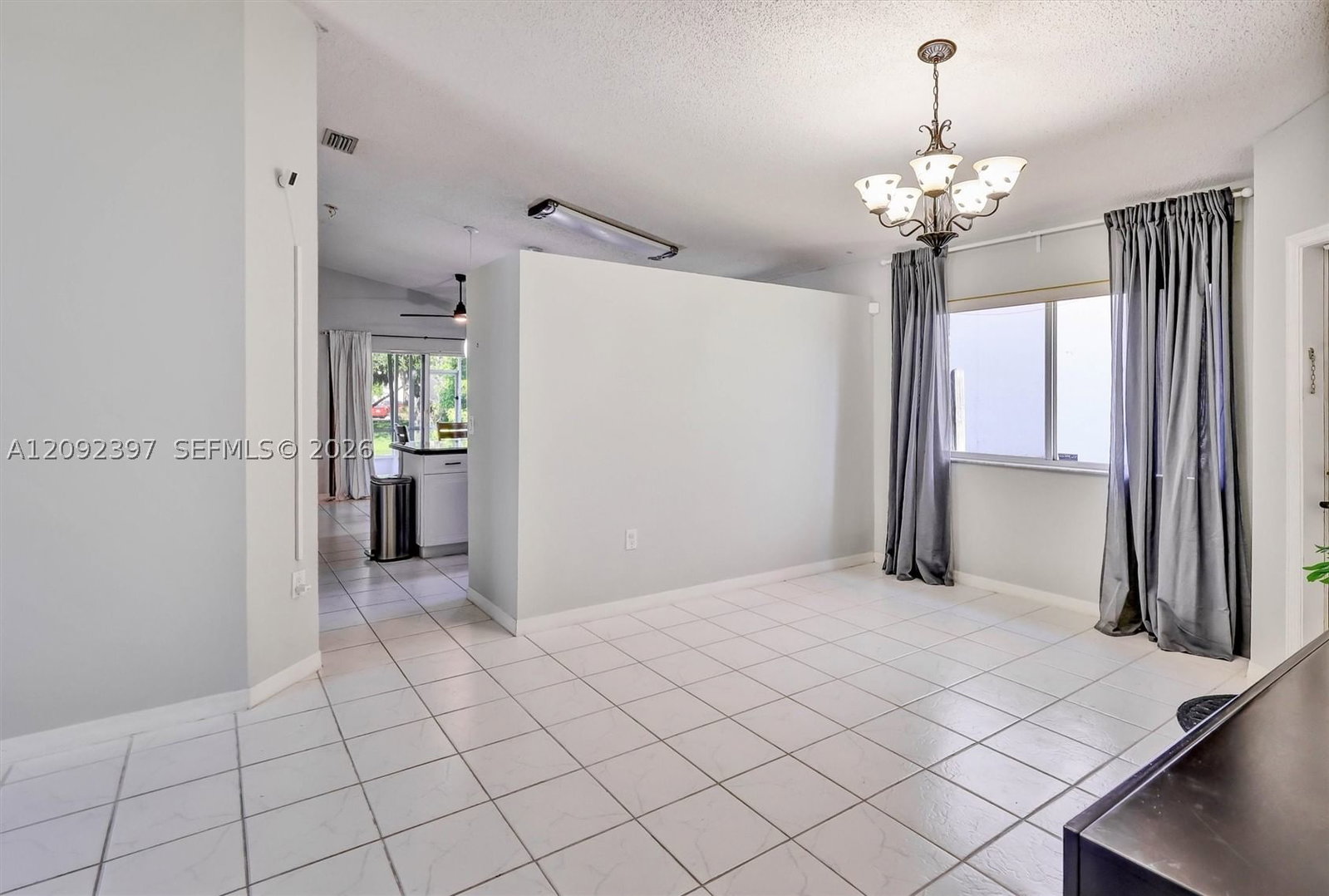 Real estate property located at 127 Danielle Ct, Broward, Bonaventure, Weston, FL