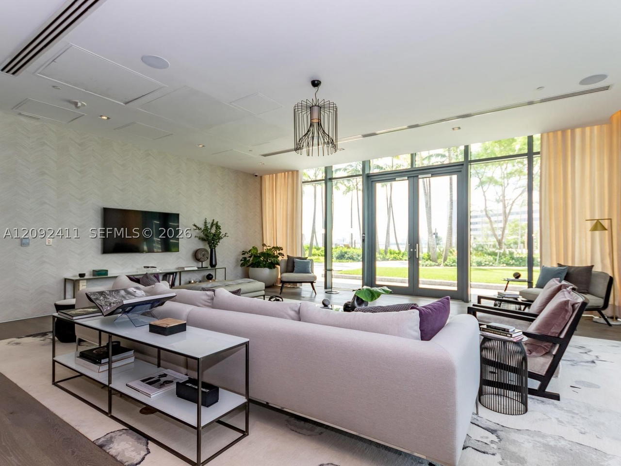Real estate property located at 650 32 #3302, Miami-dade, Paraiso Bay Condo, Miami, FL