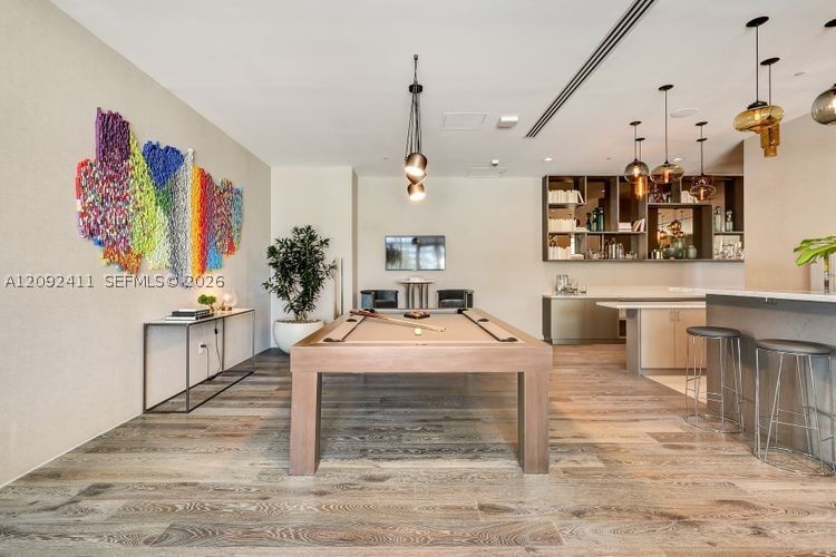 Real estate property located at 650 32 #3302, Miami-dade, Paraiso Bay Condo, Miami, FL