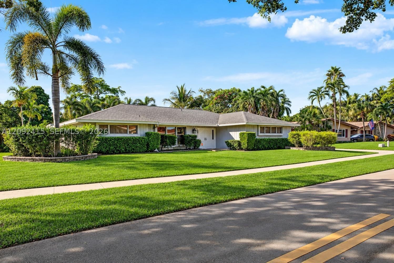 Real estate property located at 7320 16th St, Broward, New Orleans Villas, Plantation, FL