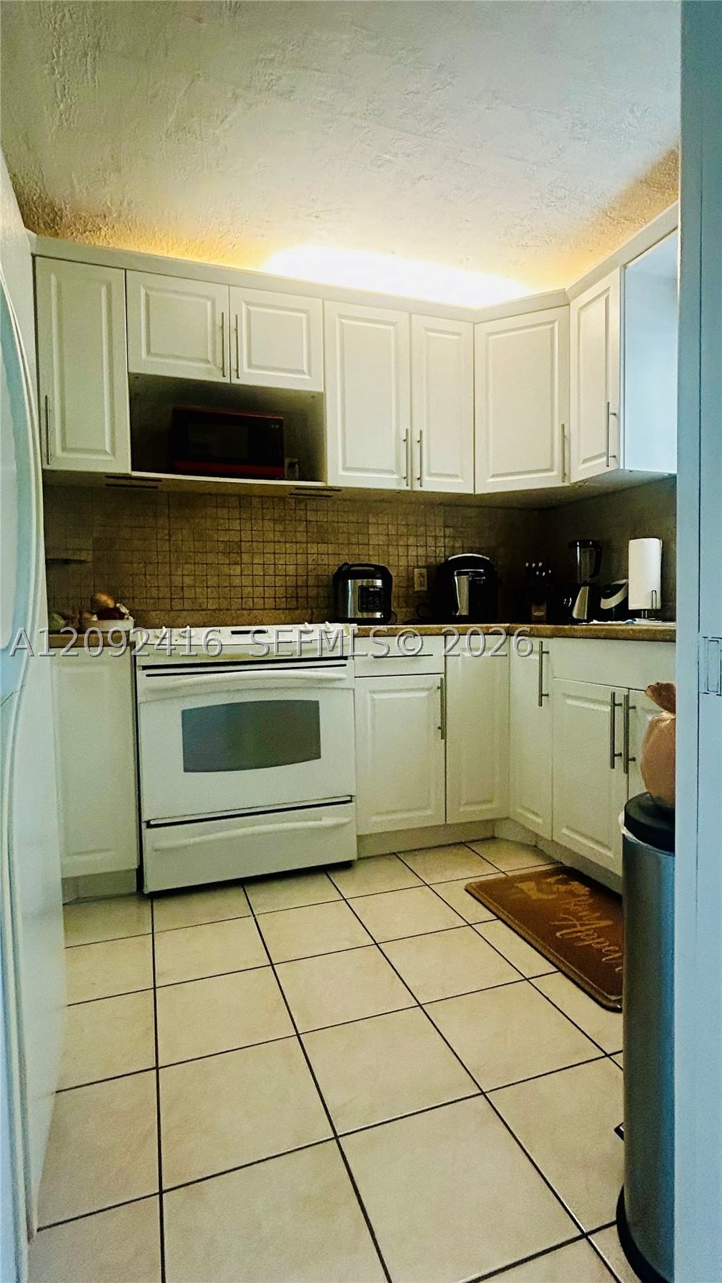 Real estate property located at 9410 Live Oak Pl #207, Broward, Live Oak Condominium Two, Davie, FL