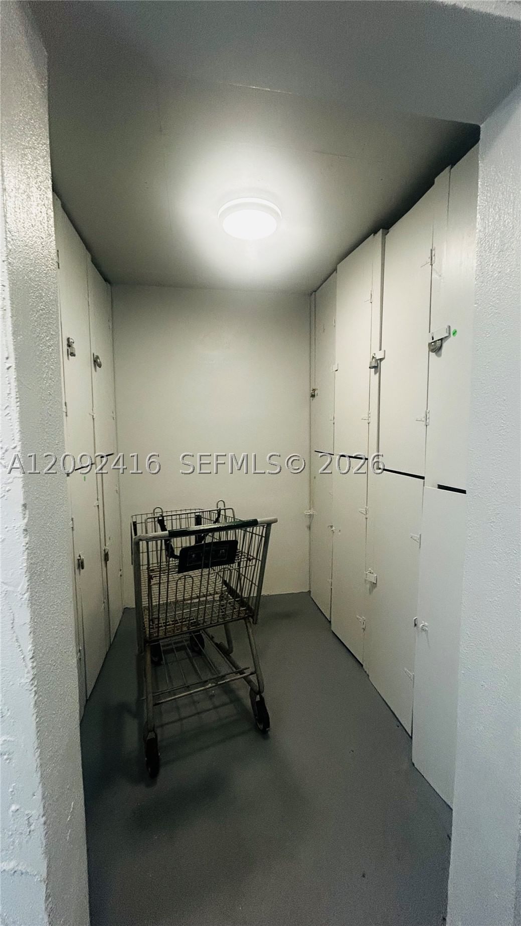 Real estate property located at 9410 Live Oak Pl #207, Broward, Live Oak Condominium Two, Davie, FL